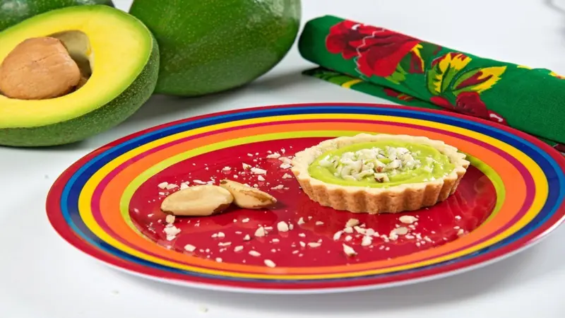 Torta de Abacate com Limão