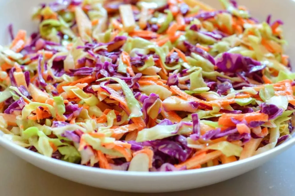 Salada de Repolho Roxo
