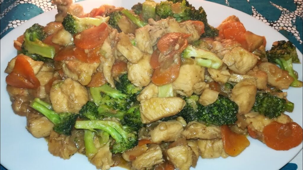 Frango com Brócolis e Cenoura